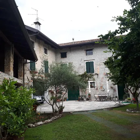 Couette-café Casa Barnaba-manin 3*